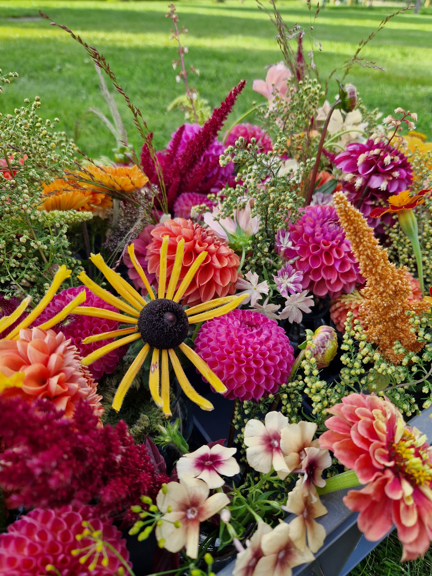 Feest Feestbloemen Huwelijk Tafelvaasjes Pluktuin Seizoensbloemen